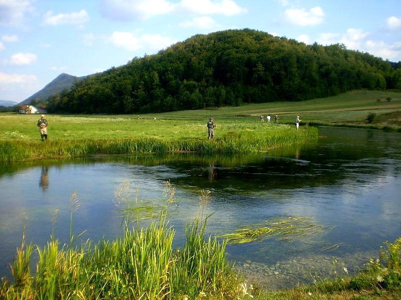 Gacka Valley Licko Lesce Екстериор снимка