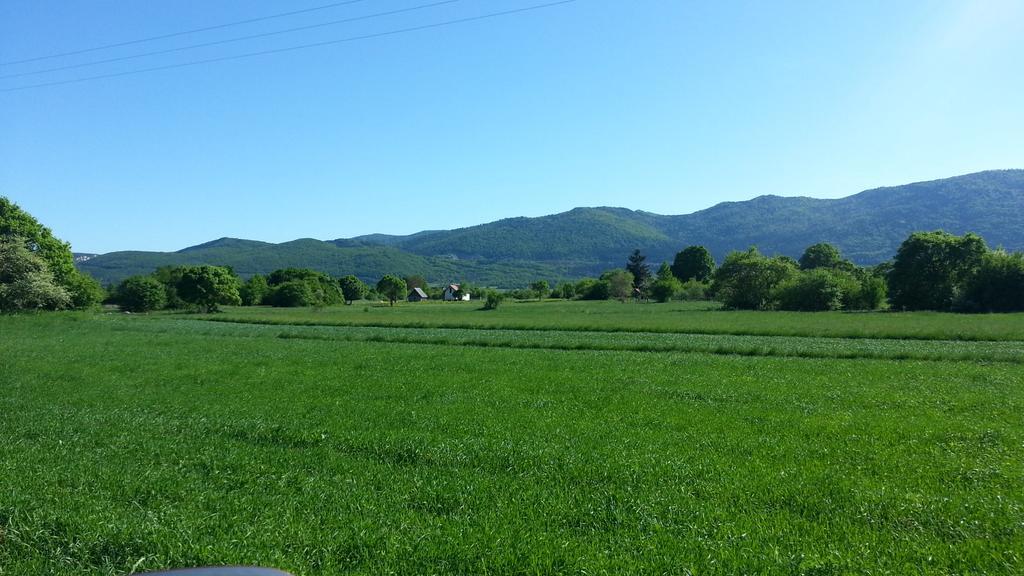 Gacka Valley Licko Lesce Екстериор снимка
