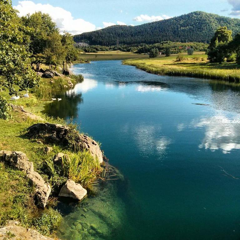Gacka Valley Licko Lesce Екстериор снимка